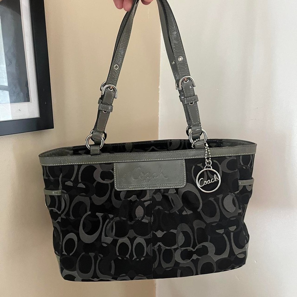 Y2K 2000s Coach Optic Signature C Monogram Gallery Tote Shoulder Bag/Handbag